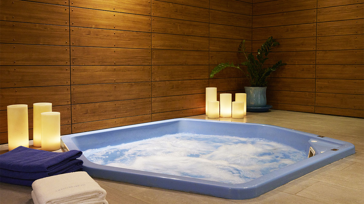 Mediterranean Beach Hotel (Cyprus)